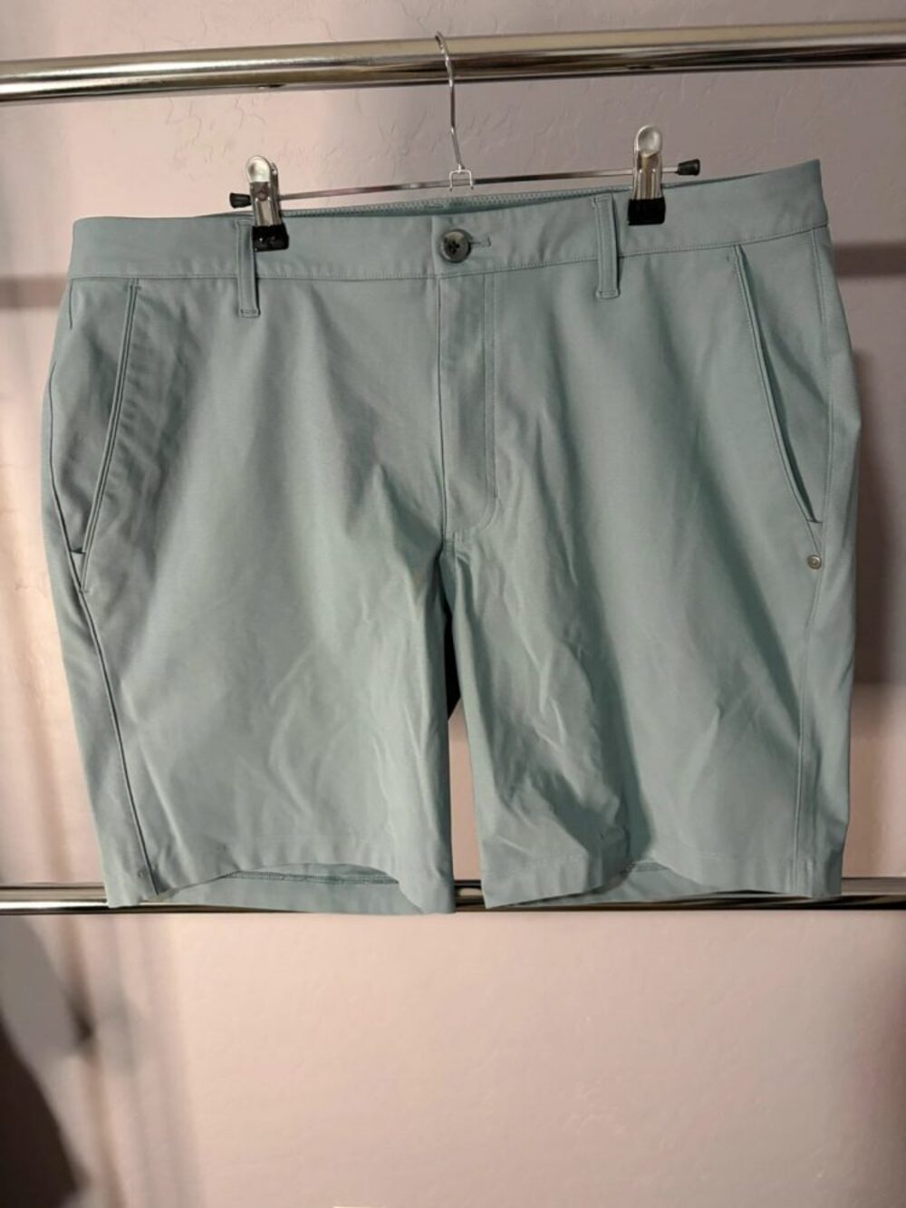 Vuori men’s shorts